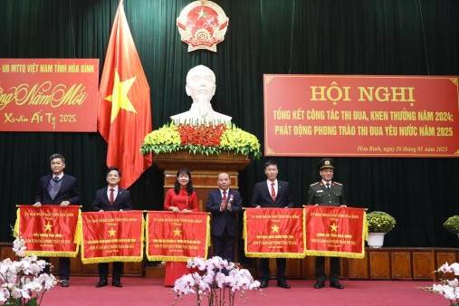 Hòa Bình phát động phong trào thi đua yêu nước năm 2025